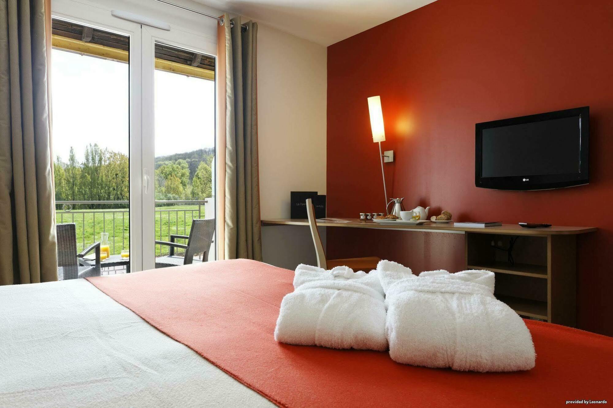 Best Western Plus L'Oree Paris Sud Saulx-les-Chartreux Room photo